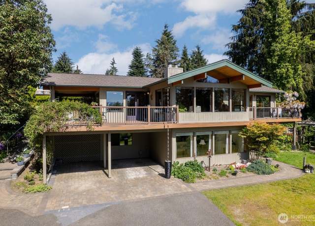 Property at 14608 136th Ave E, Puyallup, WA 98374, 3 beds, 3 baths