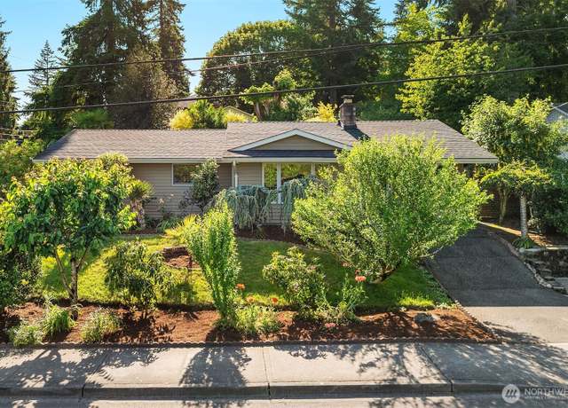 Property at 2741 128th Ave SE, Bellevue, WA 98005, 3 beds, 2 baths