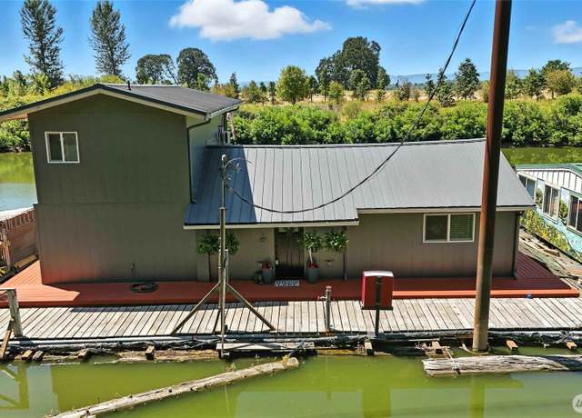 Property at 4911 NW 122nd St #61, Vancouver, WA 98685, 3 beds, 2 baths