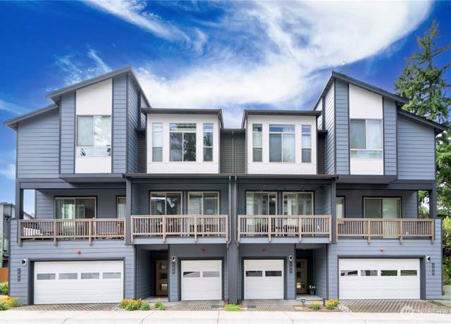 Property at 6855 NE 170th St #102, Kenmore, WA 98028, 2 beds, 2.5 baths