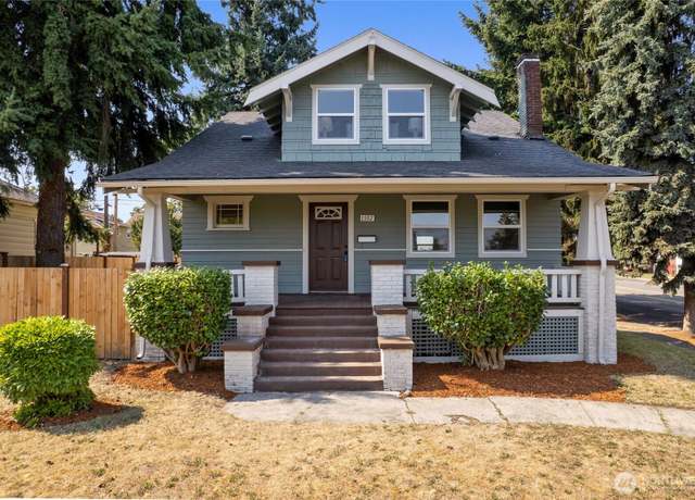 Property at 1102 S Ainsworth, Tacoma, WA 98405, 5 beds, 2 baths