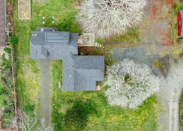 Property at 4215 Sandridge Rd, Long Beach, WA 98631, 3 beds, 2 baths