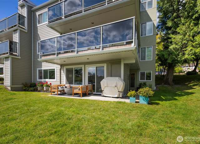 Property at 7008 155th Pl NE, Redmond, WA 98052, 2 beds, 2 baths