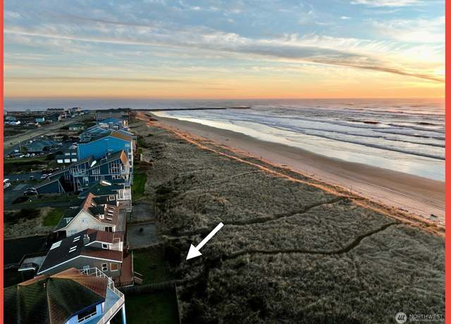 Property at 1289 Ocean Shores Blvd SW, Ocean Shores, WA 98569, 3 beds, 2.5 baths