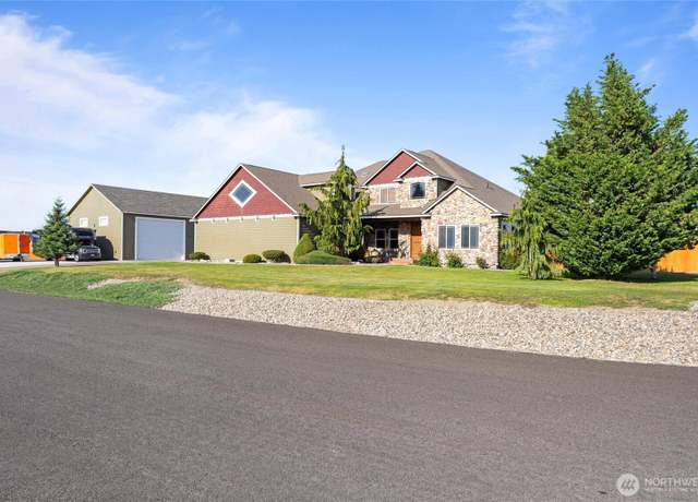Property at 527 Road I.6 NE, Moses Lake, WA 98837, 4 beds, 4 baths
