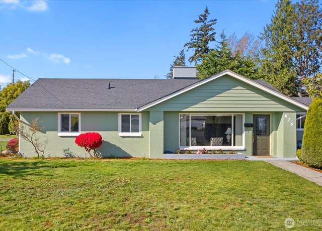 Property at 626 Legion Dr, Everett, WA 98201, 3 beds, 1.5 baths