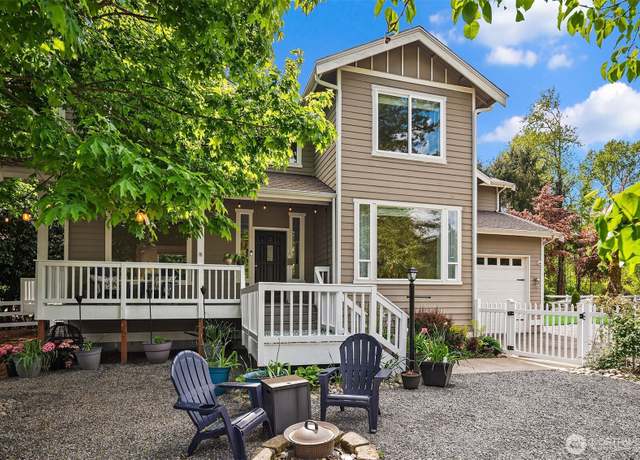 Property at 545 SE Lewis St, Issaquah, WA 98027, 4 beds, 2.5 baths