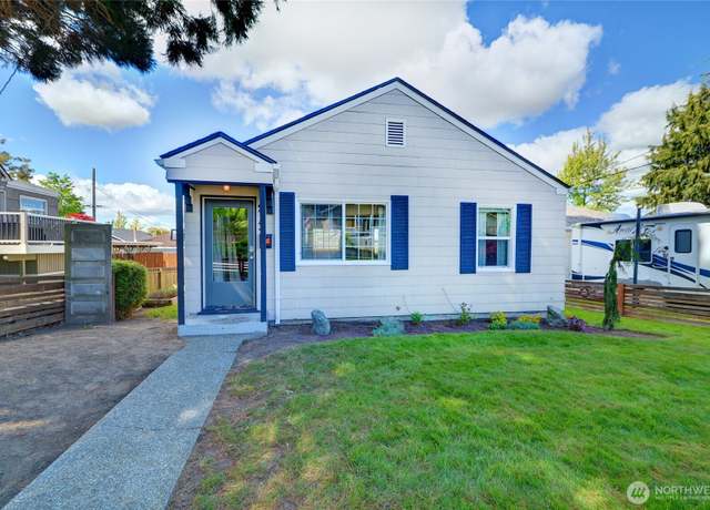Property at 213 N 8th St, Mount Vernon, WA 98273, 2 beds, 1 bath