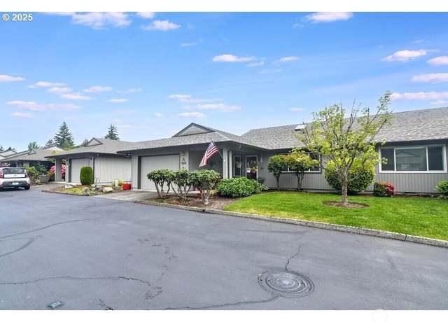 Property at 1205 NW 133 St Unit A, Vancouver, WA 98685, 2 beds, 2.5 baths