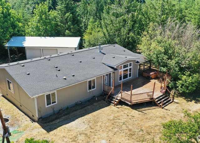Property at 2411 Munson Ct SW, Olympia, WA 98512, 3 beds, 2 baths