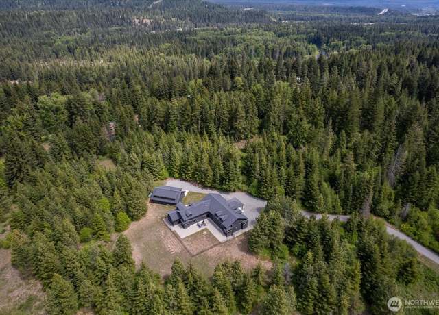 Property at 1385 Stone Ridge Dr, Cle Elum, WA 98922, 3 beds, 3.5 baths