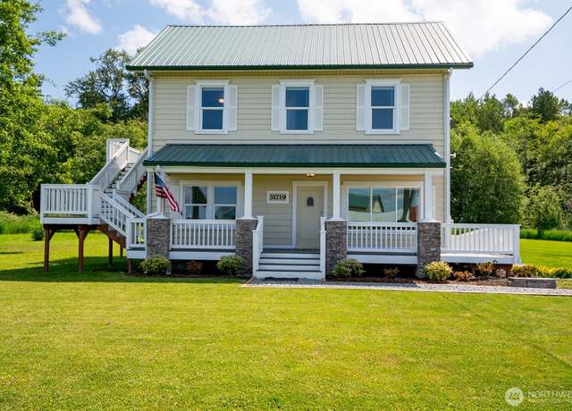 Property at 31719 Pioneer Hwy, Stanwood, WA 98292, 3 beds, 3 baths