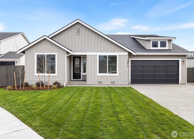 Property at 14215 56th Avenue Ct E, Puyallup, WA 98373, 4 beds, 2.5 baths
