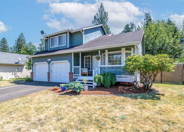 Property at 25005 Summit Dr, Black Diamond, WA 98010, 3 beds, 2.5 baths