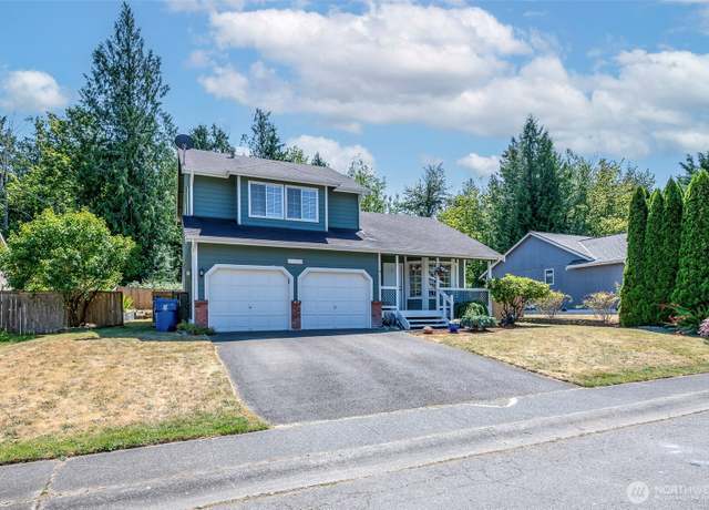 Property at 25005 Summit Dr, Black Diamond, WA 98010, 3 beds, 2.5 baths