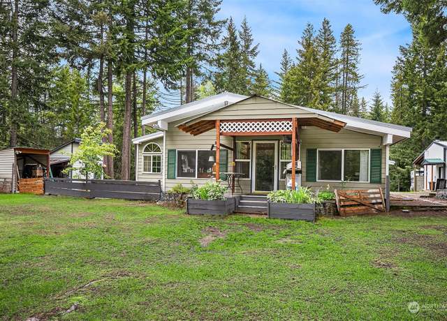 Property at 81 Hawthorn Ln, Easton, WA 98925, 3 beds, 2.5 baths