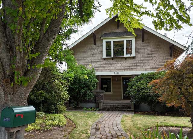 Property at 8401 State Route 162 E, Puyallup, WA 98372, 3 beds, 2.5 baths