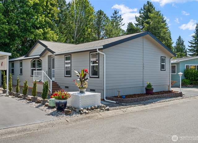 Property at 815 124th St SW #137, Everett, WA 98204, 3 beds, 2 baths