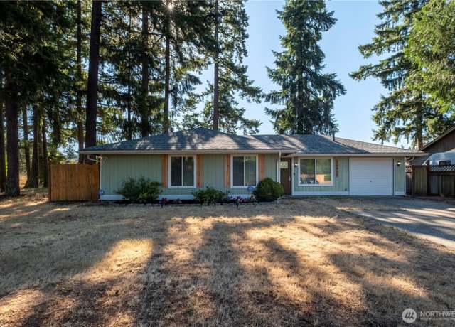 Property at 26800 194th Ave SE, Covington, WA 98042, 4 beds, 1.5 baths