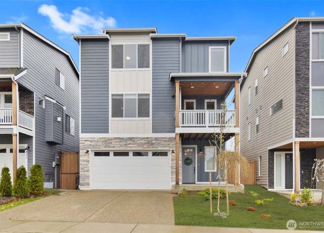 Property at 8764 68th Pl NE, Marysville, WA 98270, 5 beds, 3.5 baths