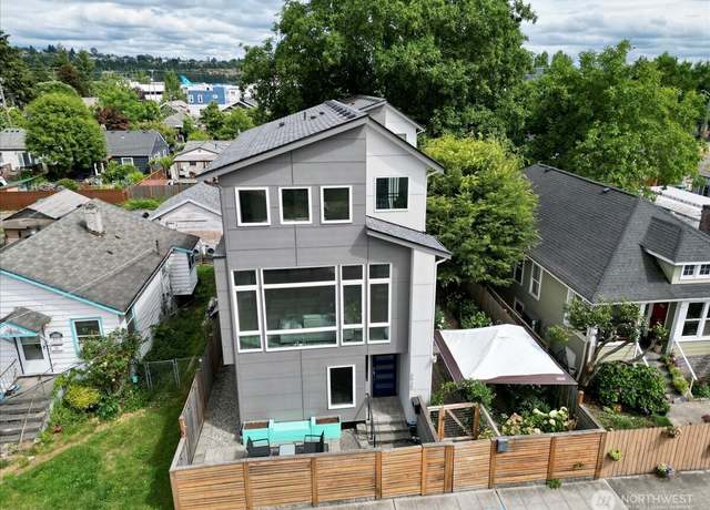 Property at 6920 Carleton Ave S, Seattle, WA 98108, 3 beds, 3.5 baths