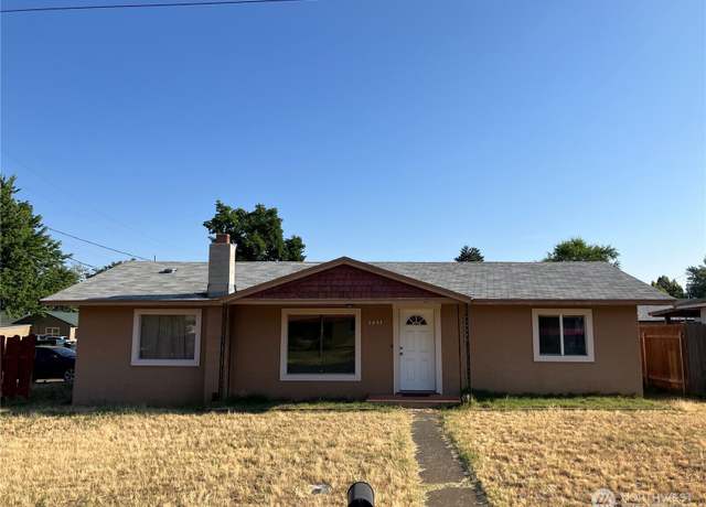 Property at 1341 Whitman St, Walla Walla, WA 99362, 3 beds, 1 bath