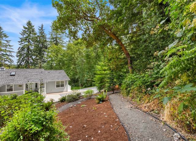 Property at 8324 Springridge Rd NE, Bainbridge Island, WA 98110, 4 beds, 3 baths
