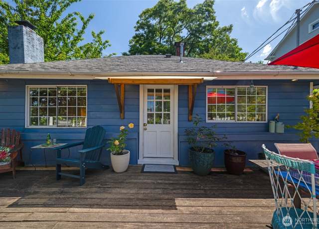 Property at 1524 30th Ave, Seattle, WA 98122, 2 beds, 1 bath