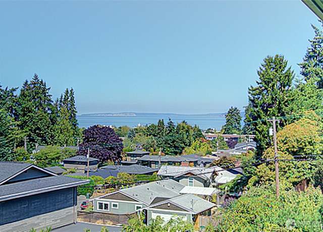 Property at 1020 5th Ave S #13, Edmonds, WA 98020, 1 bed, 1 bath