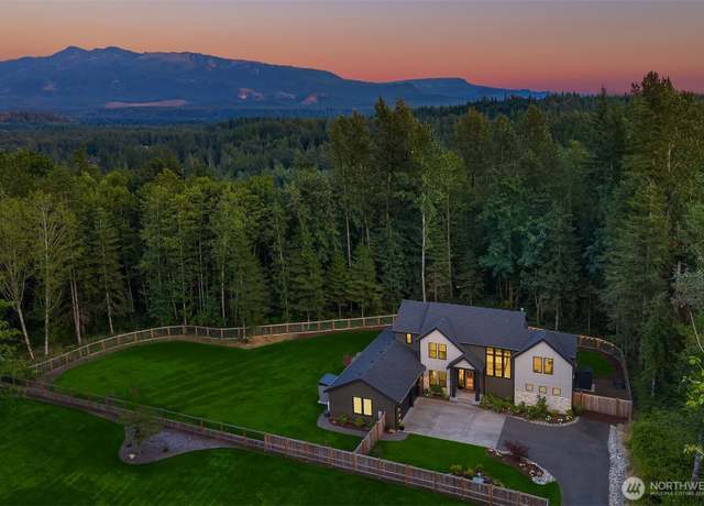 Property at 12017 289th Dr SE, Monroe, WA 98272, 5 beds, 3.5 baths