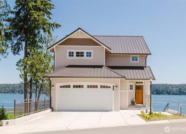 Property at 14210 Olalla Crest Ln SE, Olalla, WA 98359, 2 beds, 3.5 baths