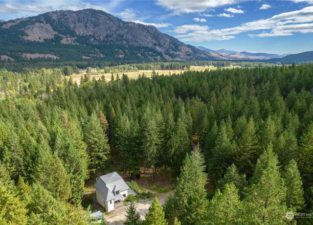 Property at 56 Fawn Meadow Ln, Winthrop, WA 98862, 3 beds, 3.5 baths