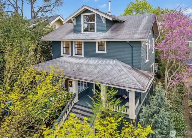 Property at 2339 Federal Ave E, Seattle, WA 98102, 3 beds, 3 baths