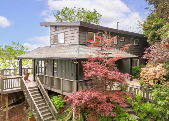 Property at 11706 Lakeside Ave NE, Seattle, WA 98125, 3 beds, 2.5 baths