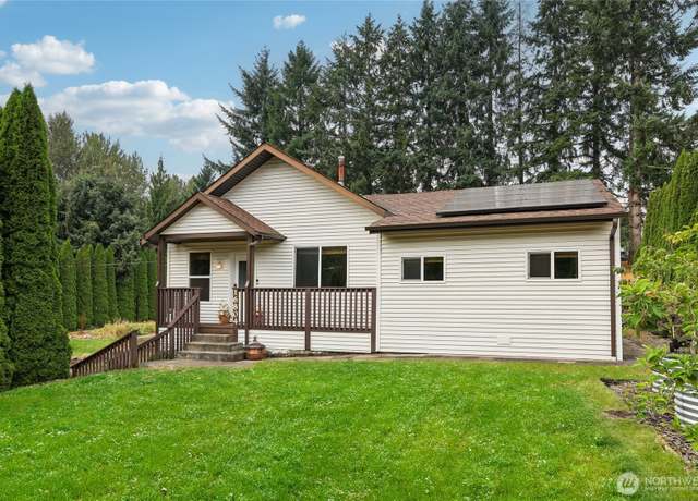 Property at 16804 SE 128th St, Renton, WA 98059, 3 beds, 1 bath