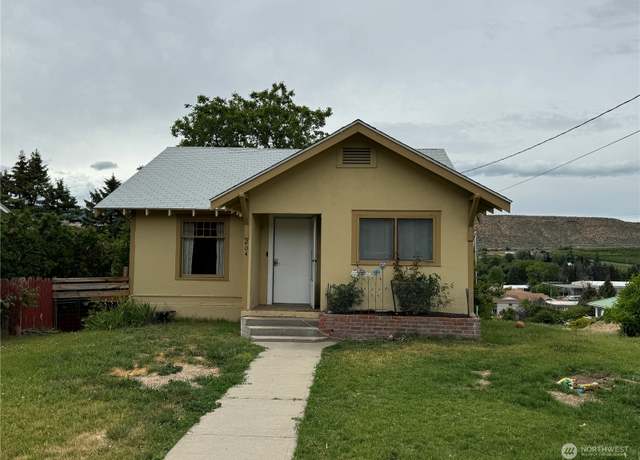 Property at 204 S Antwine, Tonasket, WA 98855, 4 beds, 2 baths