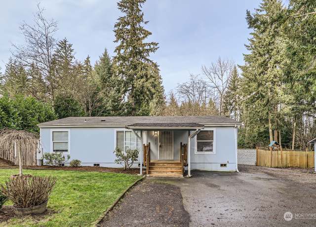 Property at 1417 129th St SE, Everett, WA 98208, 2 beds, 2 baths