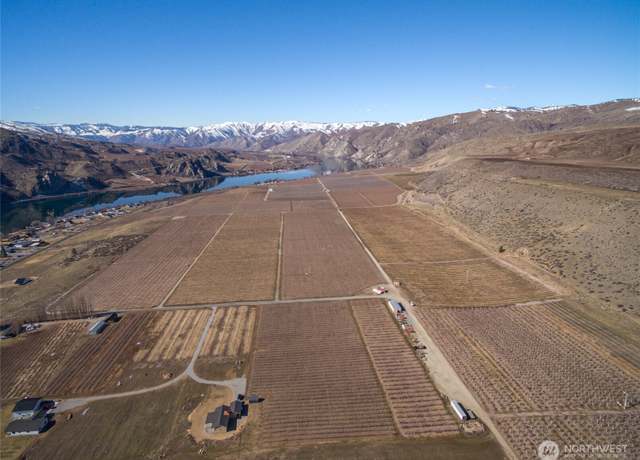 Property at 15 Chelan Butte Rd, Chelan, WA 98816