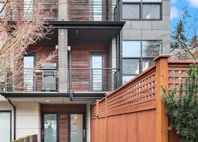 Property at 219 12th Ave E Unit B, Seattle, WA 98102, 3 beds, 1.5 baths