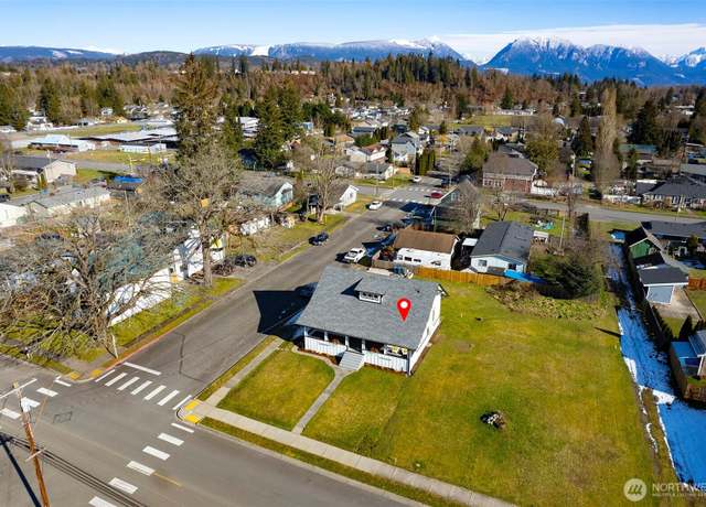 Property at 306 3rd St, Sultan, WA 98294, 3 beds, 2.5 baths