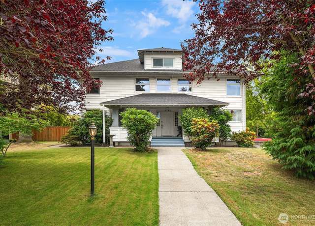 Property at 1702 Rucker Ave, Everett, WA 98201, 5 beds, 2.5 baths