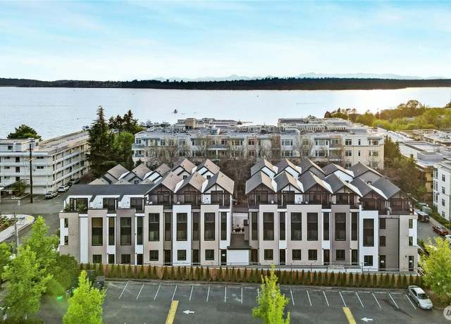 Property at 112 B 2nd St S, Kirkland, WA 98033, 3 beds, 3 baths
