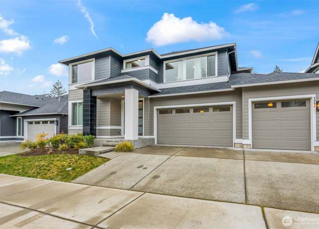 Property at 4951 SW Amherst Way, Port Orchard, WA 98367, 4 beds, 4.5 baths
