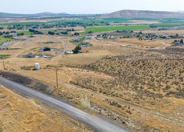 Property at 55509 E Taggart Pr, Benton City, WA 99320