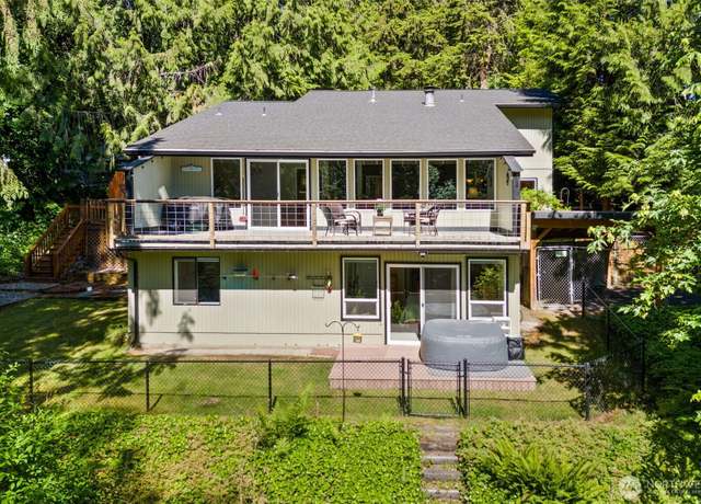 Property at 709 Z St SE, Tumwater, WA 98501, 3 beds, 2.5 baths