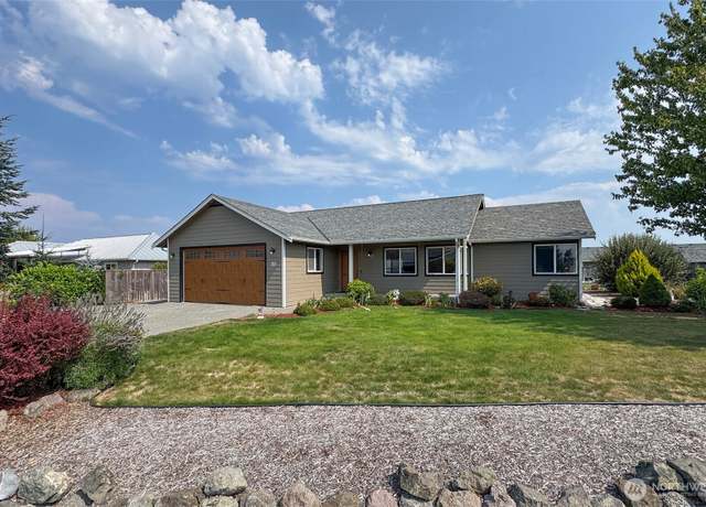 Property at 201 Duke Dr, Sequim, WA 98382, 3 beds, 2 baths