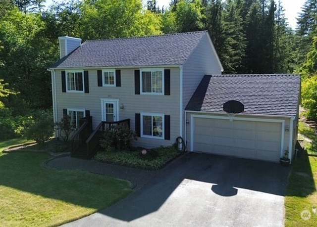 Property at 5846 SW 44th St, Port Orchard, WA 98367, 3 beds, 2 baths