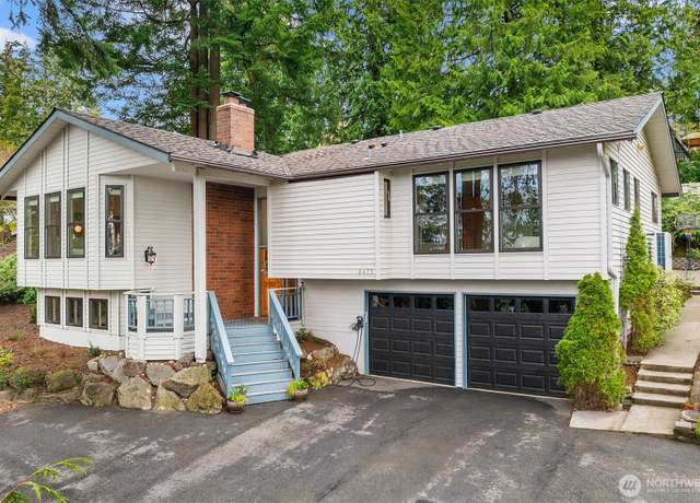 Property at 8475 SE 45th St, Mercer Island, WA 98040, 4 beds, 3 baths