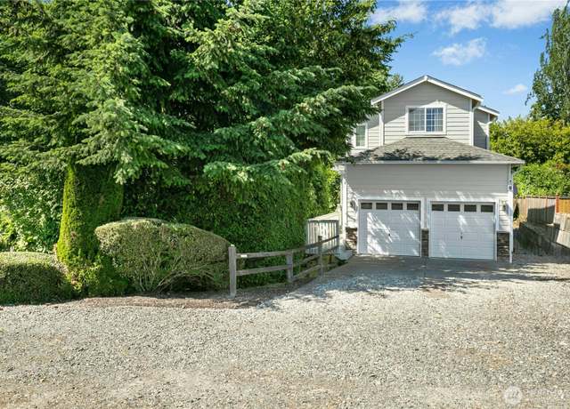 Property at 6205 26th St NE, Tacoma, WA 98422, 4 beds, 3.5 baths