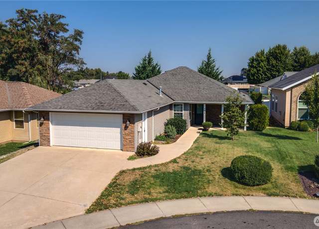 Property at 739 SE Songbird Ln, College Place, WA 99324, 3 beds, 2 baths